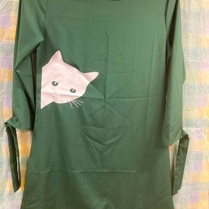 Cat shirt. Women’s medium